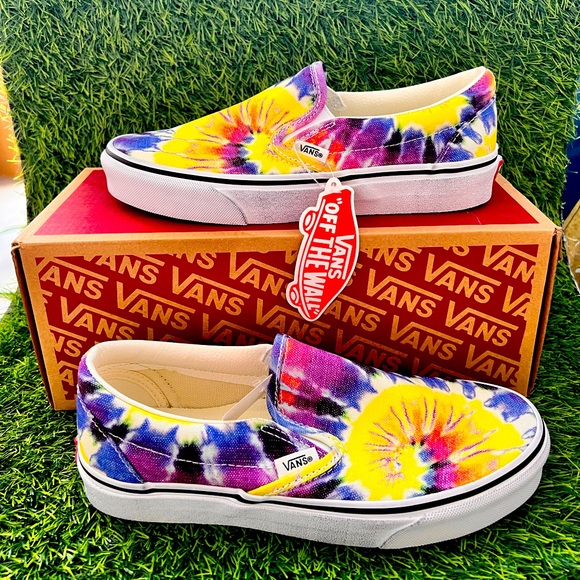 Vans Shoes - VANS WASHED CLASSIC SLIP ON TIE DYE
